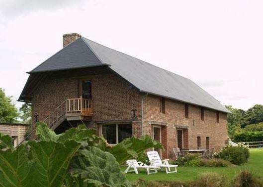 Haras Des Leudets Panzió Blangy-le-Château Kültér fotó